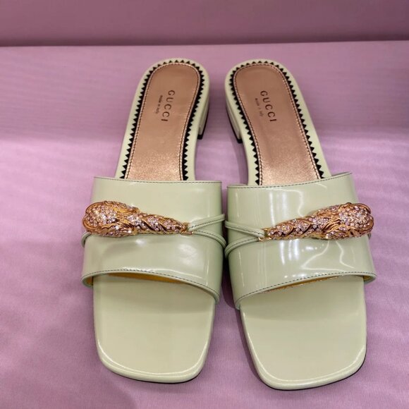 NIB GUCCI Women's slide sandal with hardware - Picture 3 of 8